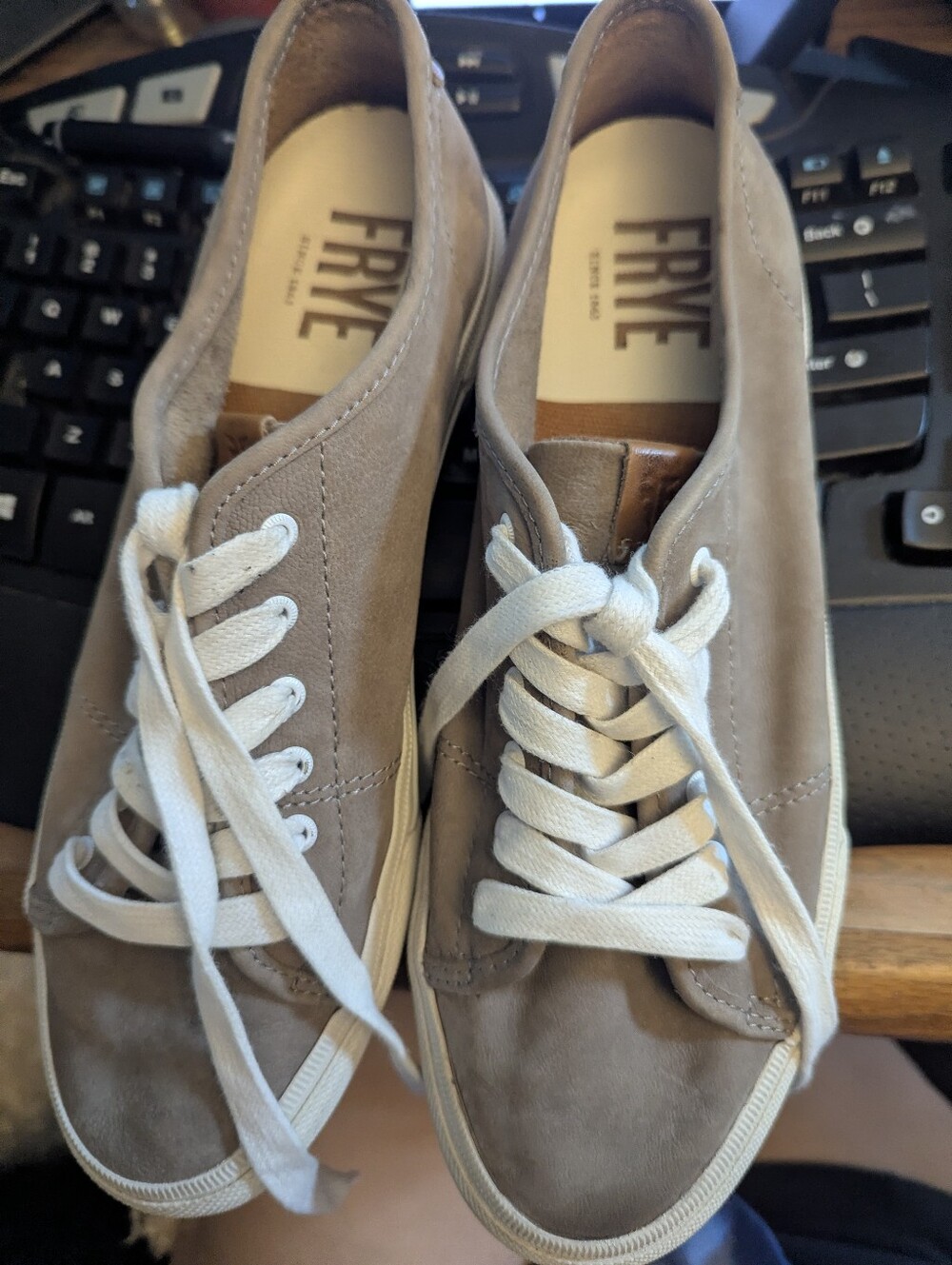 Women's Frye Gia Tan Leather Sneakers Sz 7.5